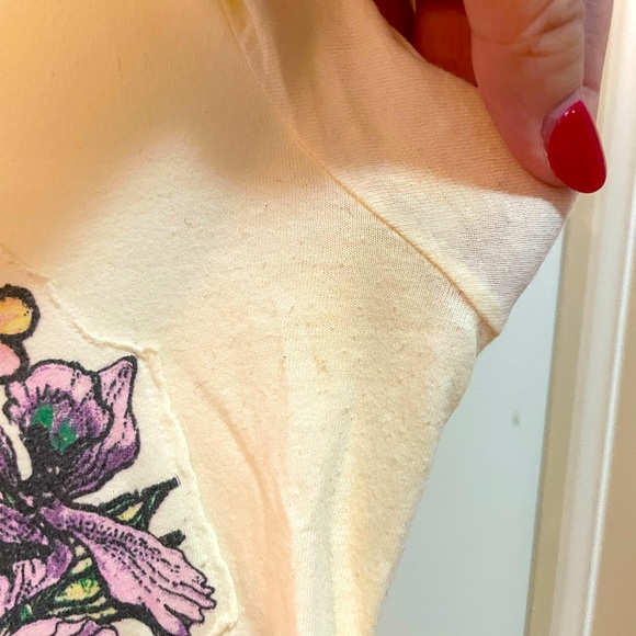 Retro looking t-shirt - Picture 5 of 6